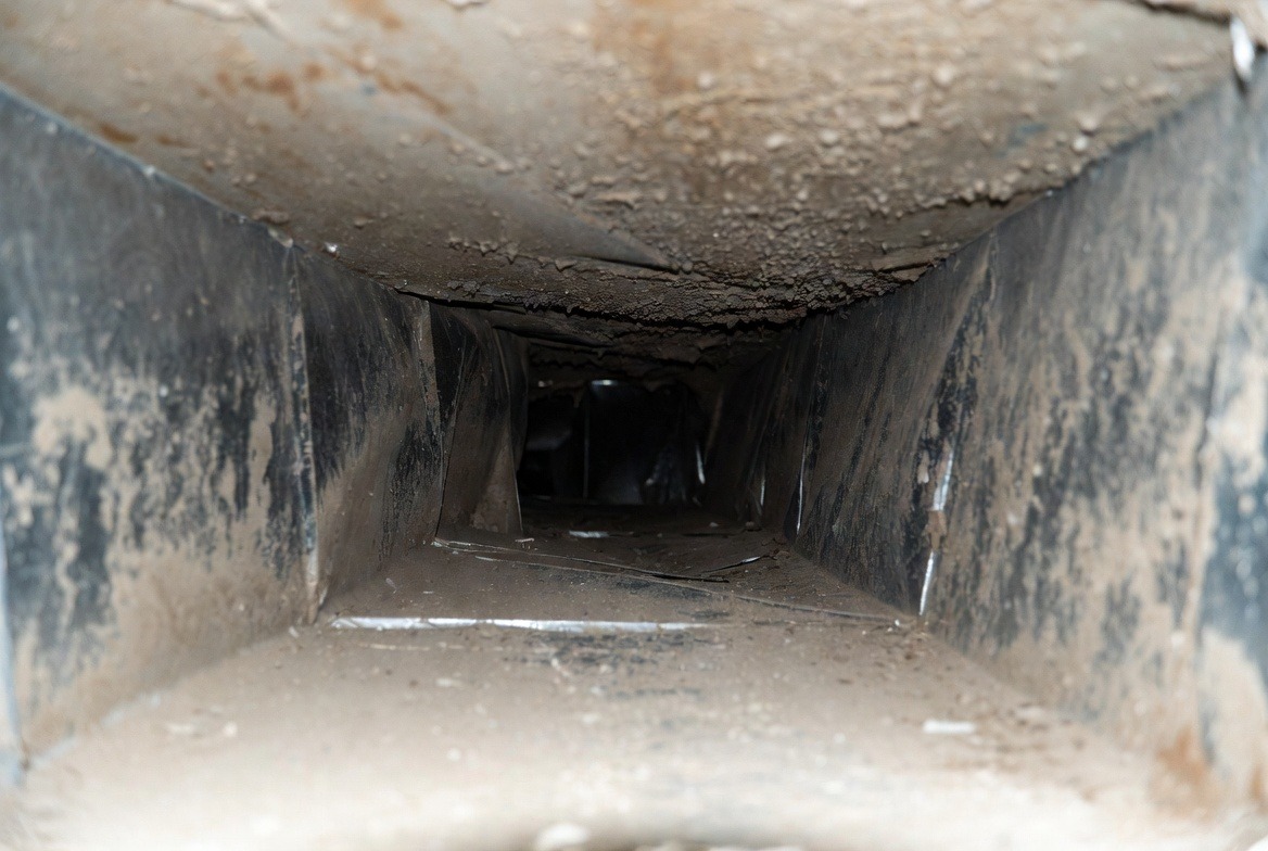 Duct cleaning service